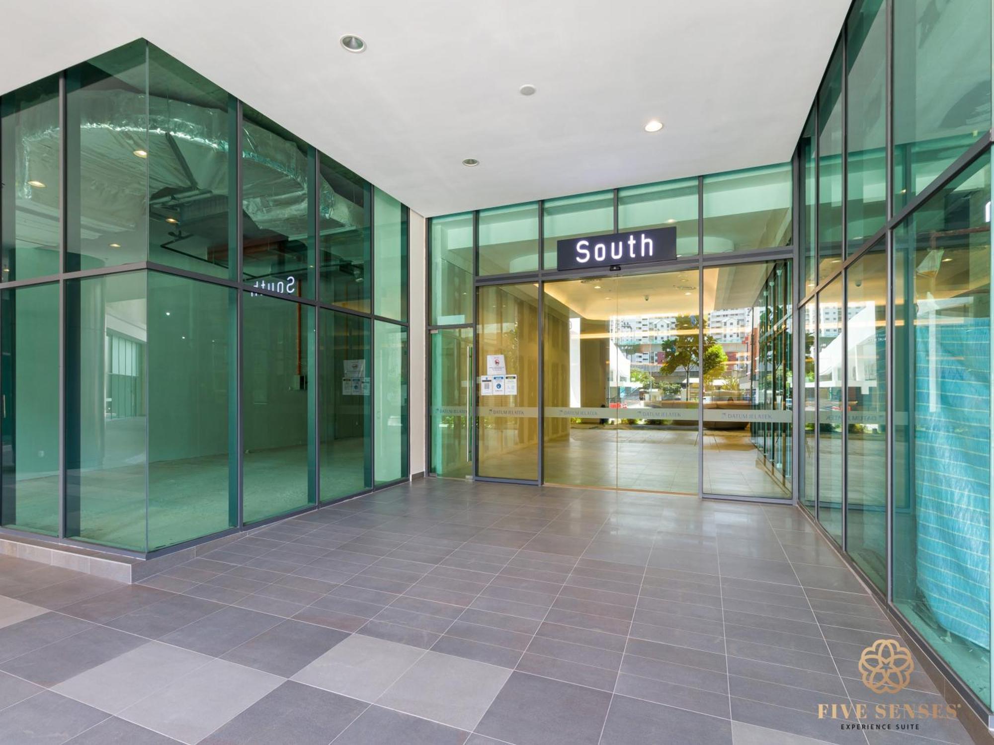 Datum Jelatek Residence, Klcc クアラルンプール エクステリア 写真